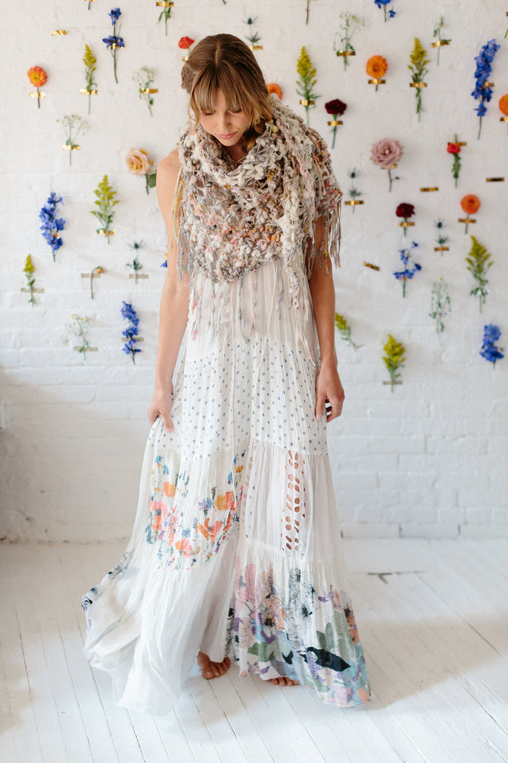 The Color Dipped Twinkle Shawl Pattern