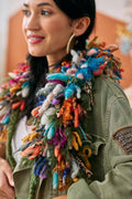 Sideview of the model wearing the collar