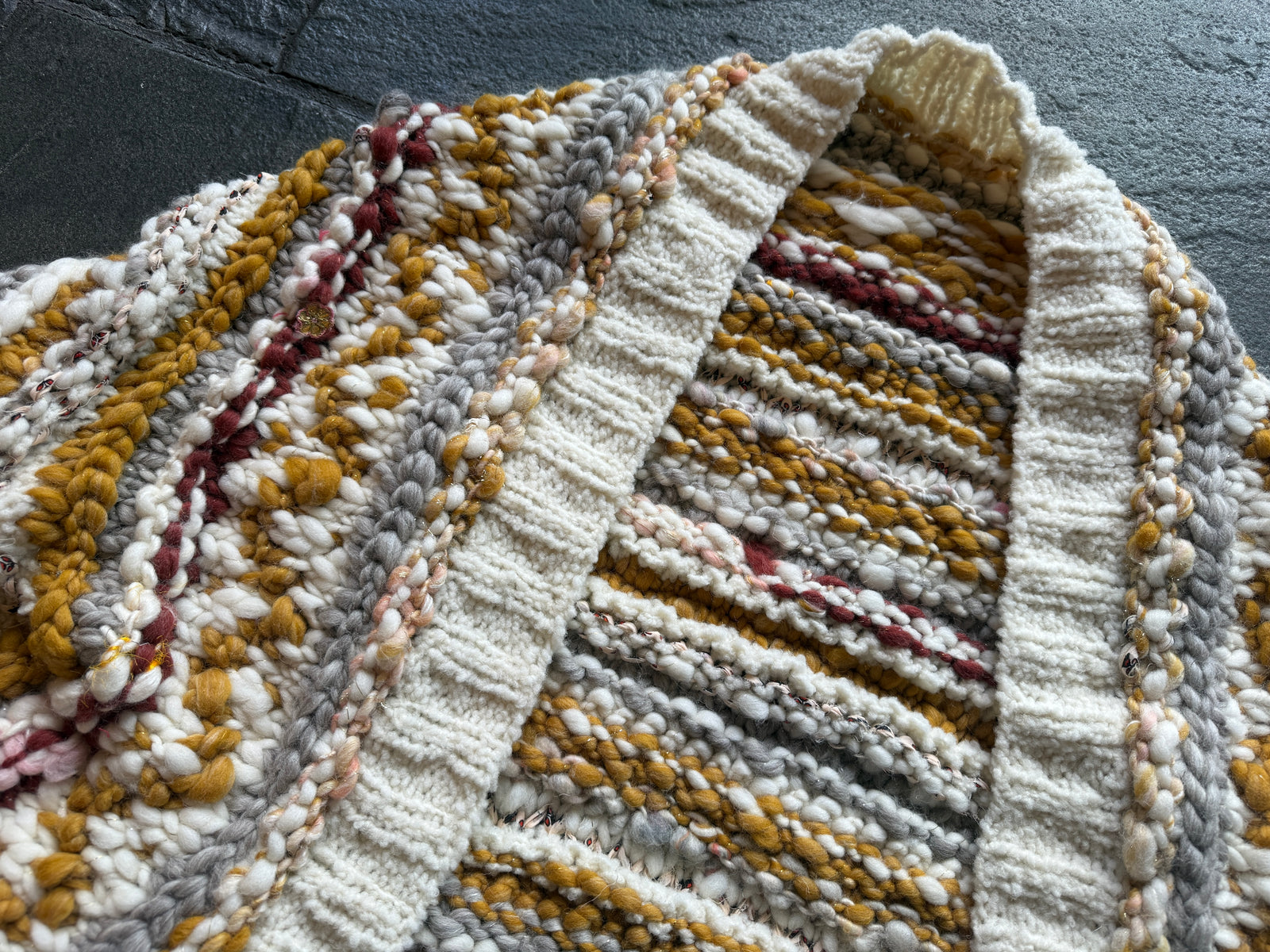 Aspenglow Cocoon Cardi ~ French Vanilla / Aurora Sample 33