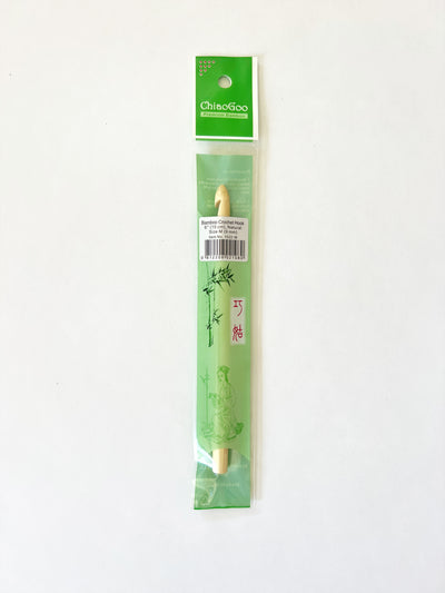 Size M Crochet Hook