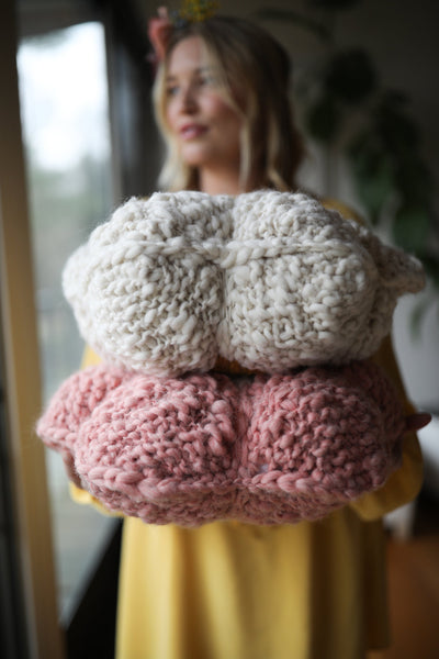 Daisy Pillow Pattern