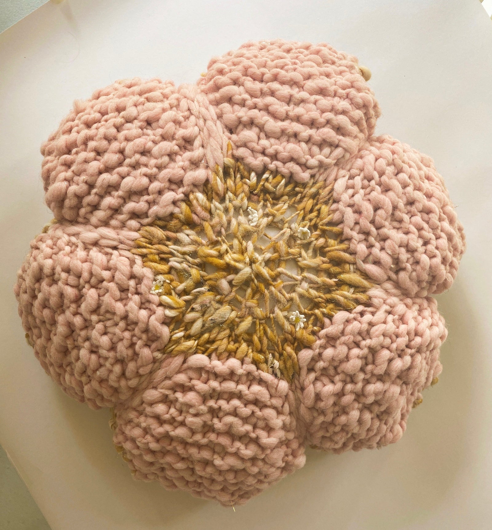 Daisy Pillow Pattern