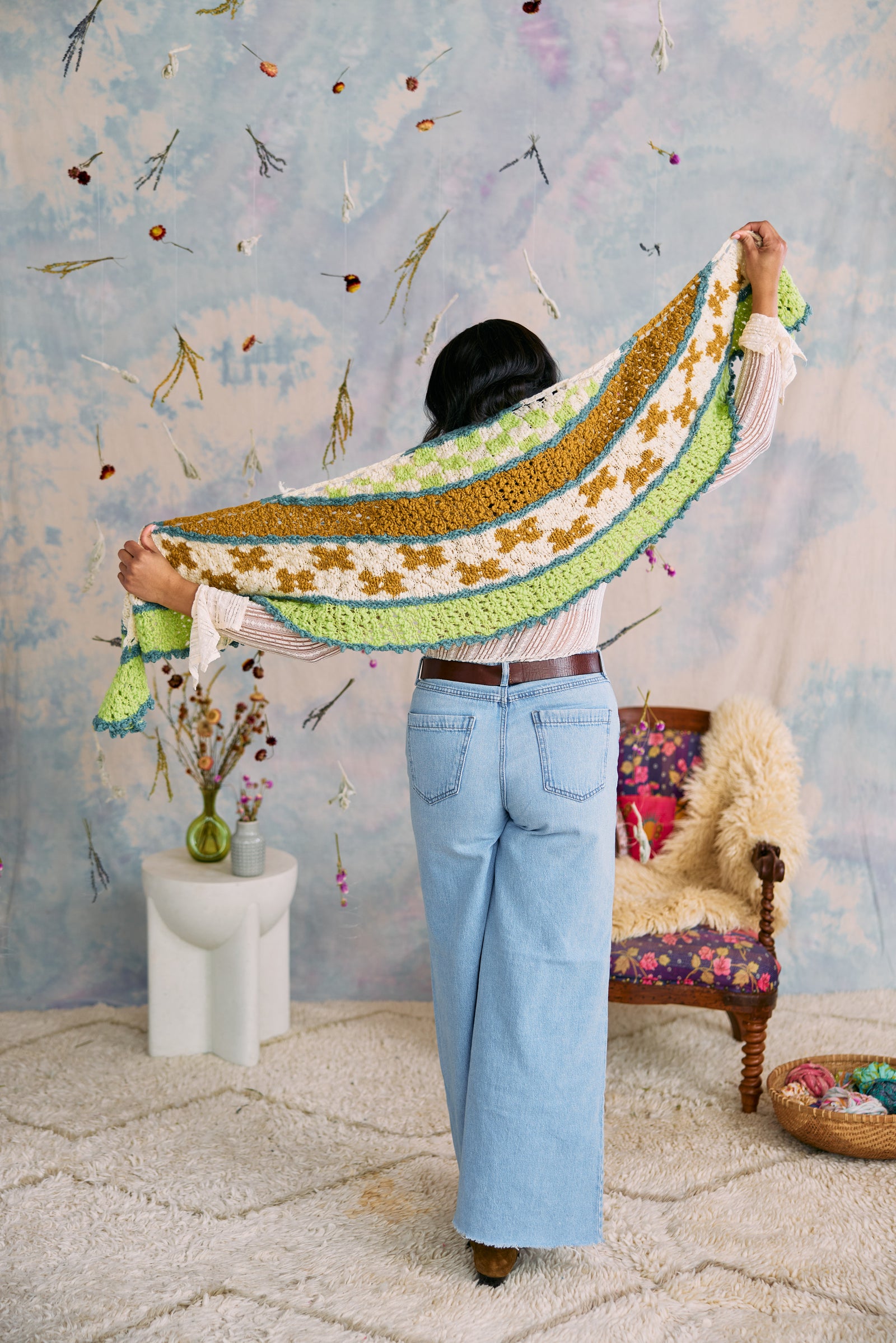 Dew Drop Crescent Shawl Pattern