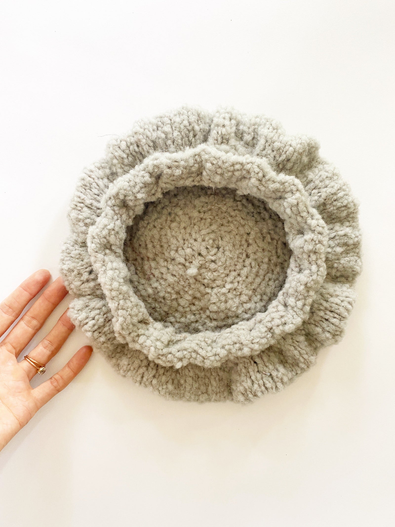 Le Slouch Cable Beret & Scarf Pattern