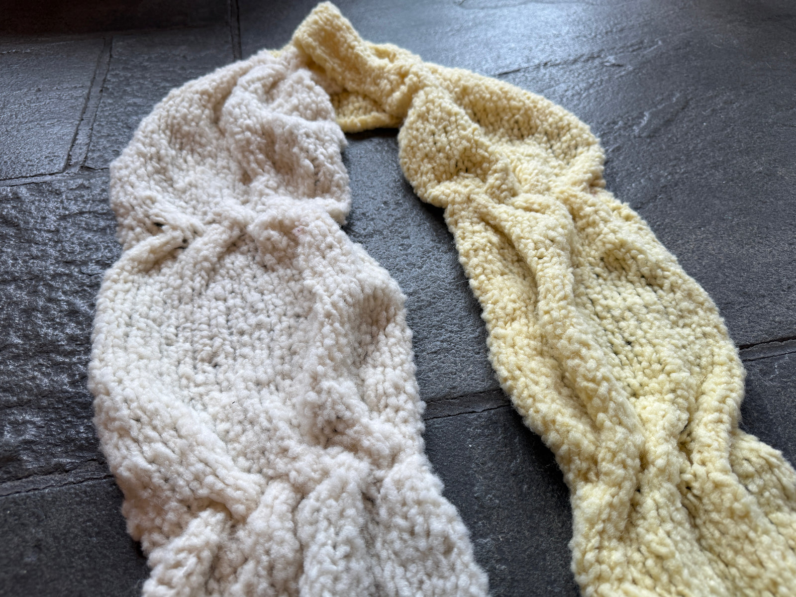 Le Slouch Scarf ~ Sunshine / Polar Bear Sample 17
