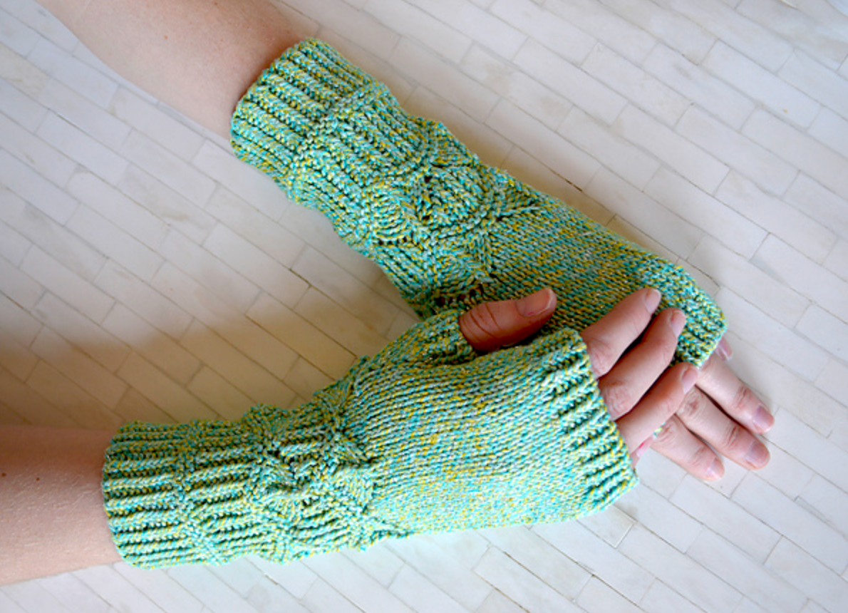 Nara Gloves ~ Maharani Silk Sample 76