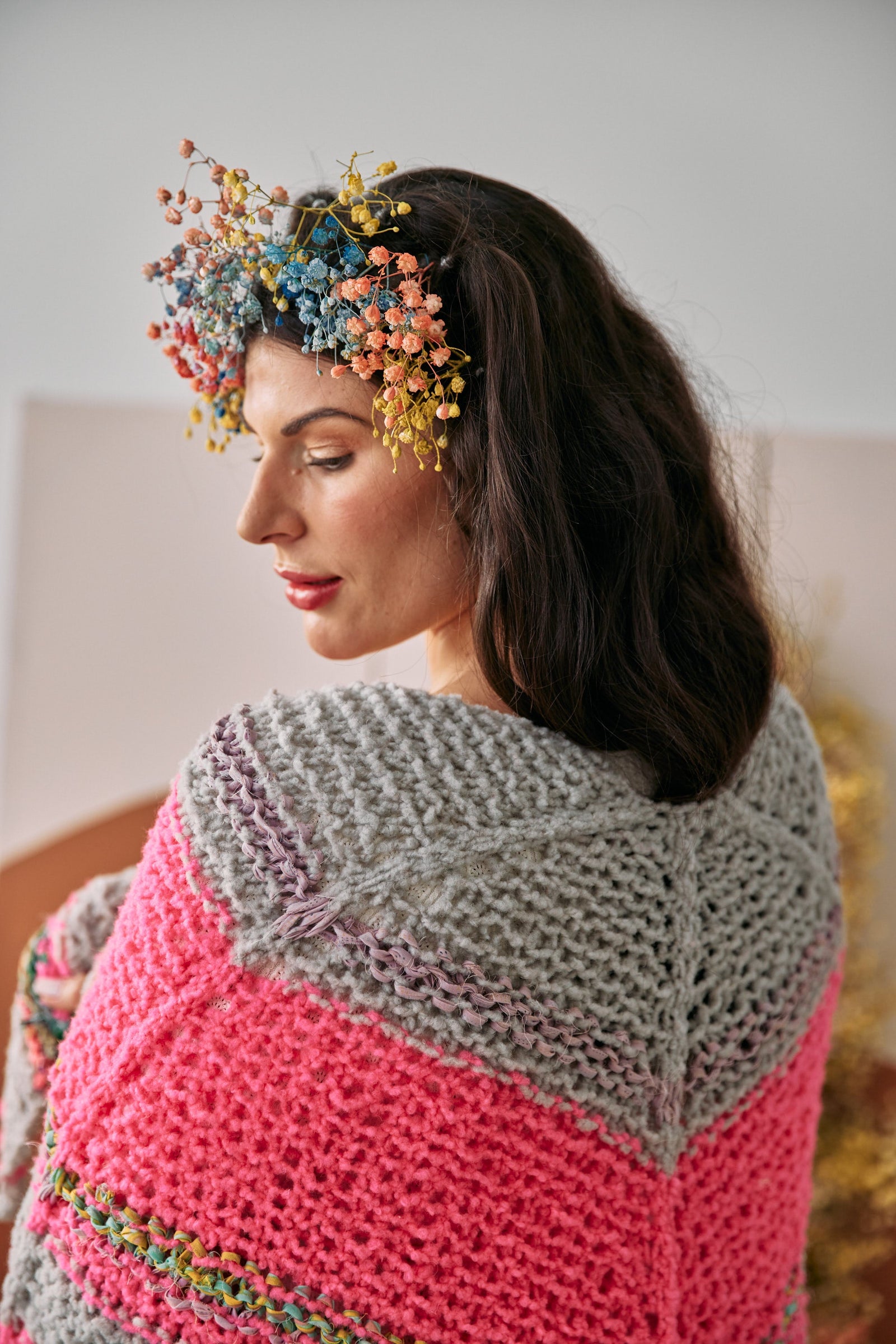 A closer look of the Shawl