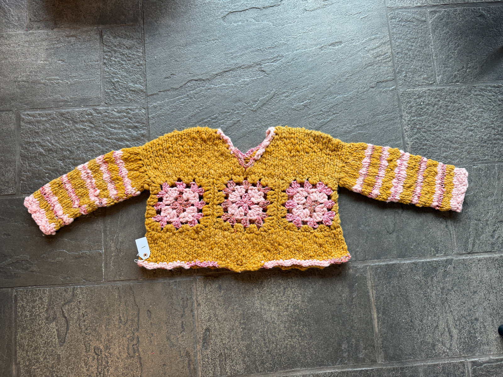 Roadtrip Sweater ~ Honeysuckle / Love Cloud Sample 1