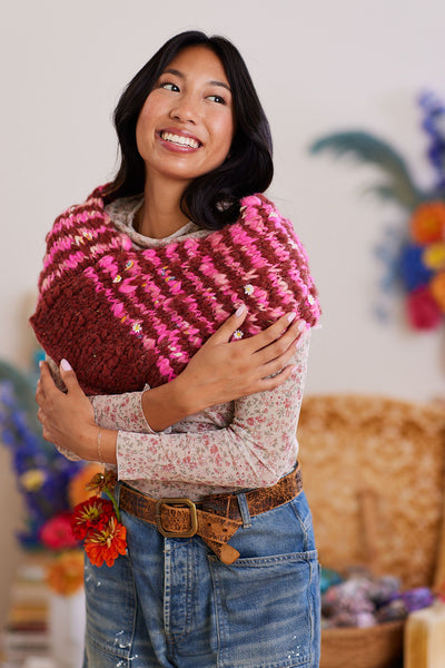 Tuwenia's Chunky Shawlette and Boot Warmers