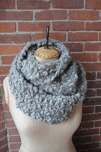 Seed Stitch Cowl Pattern