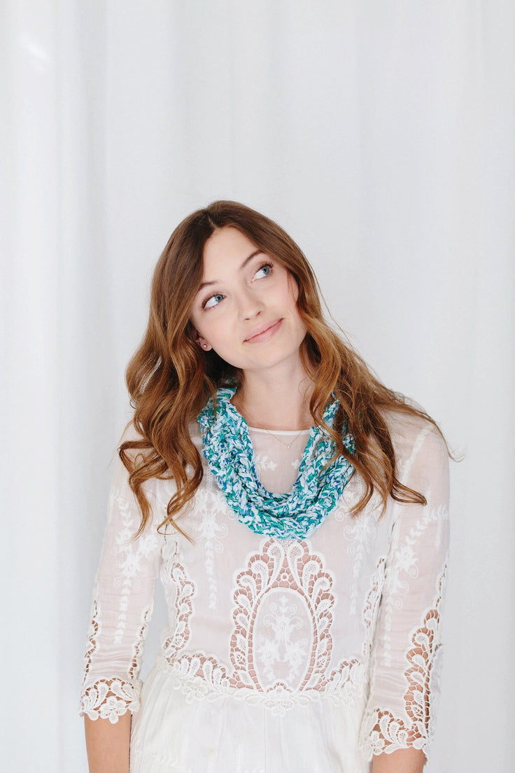 Wanderful Necklace - knit collage knitting pattern, chunky yarn 