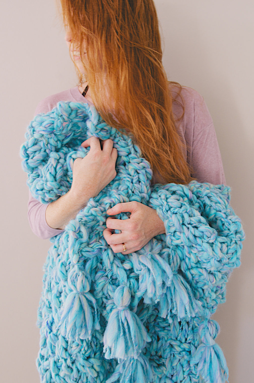Snuggle Up Tassel Blanket Pattern