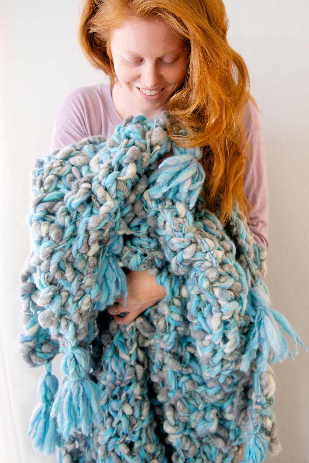 Snuggle Up Tassel Blanket Pattern