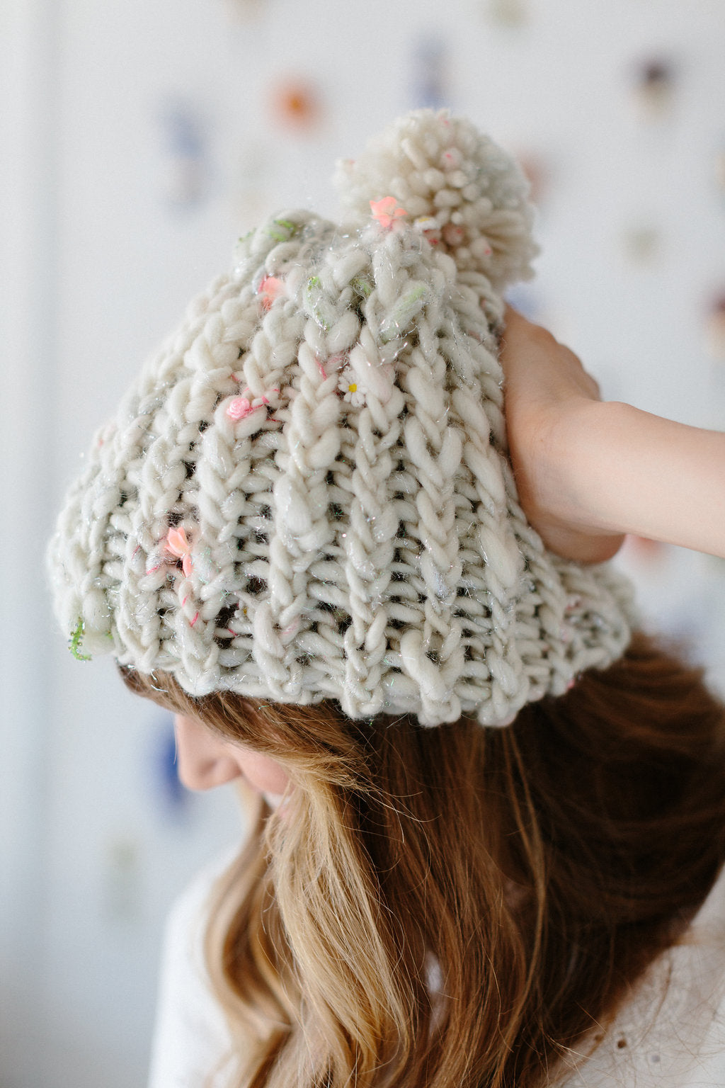 Pom Bomb Hat Pattern – Knit Collage