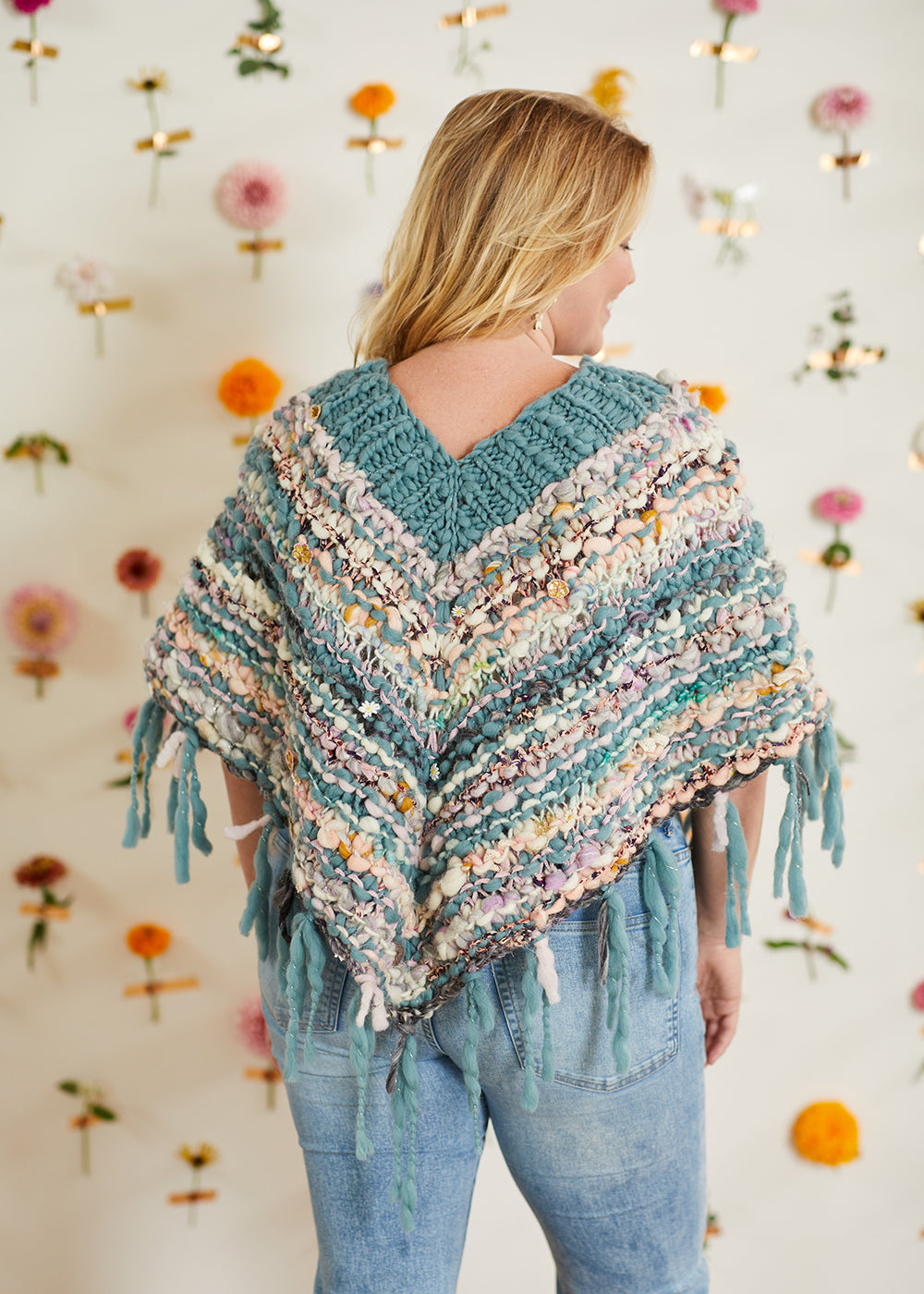 Shake Your Groove Thing Poncho Pattern – Knit Collage